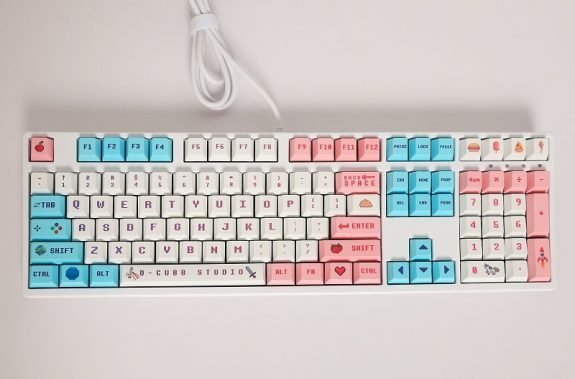 Pixel Wars Keycaps Set Kawaii Retro Game Fun 8 Bit Icons - Keysium
